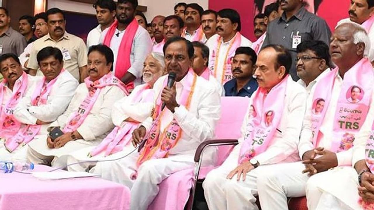నేడే మంత్రివర్గ విస్తరణ: ఆ ఆరుగురు వీరే....