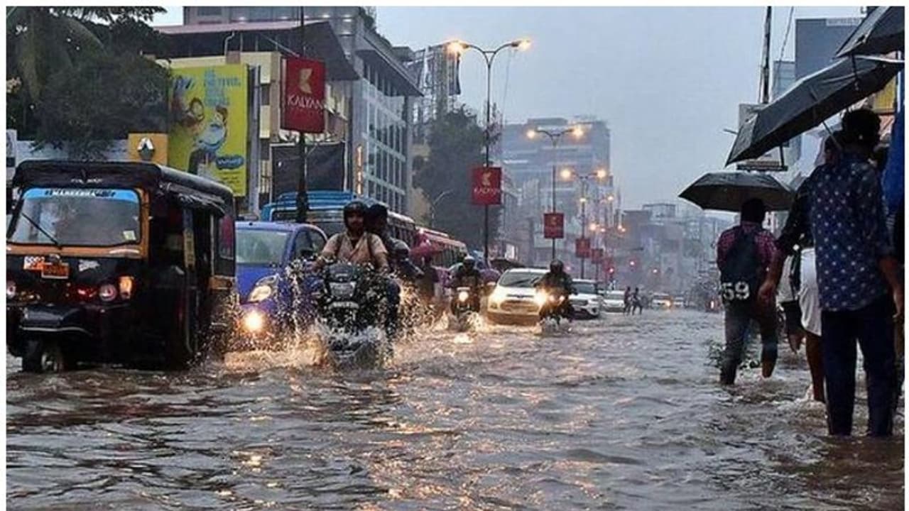 പ്രളയത്തെ നേരിടാന്‍ കോഴിക്കോട്; ദുരന്ത നിവാരണ സേന രൂപീകരിക്കും