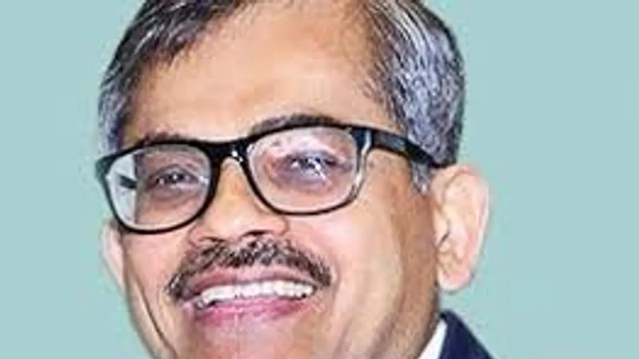 Why did Yogi Adityanath opt for RK Tiwari as chief secretary for Uttar Pradesh? Why did Yogi Adityanath opt for RK Tiwari as chief secretary for Uttar Pradesh?