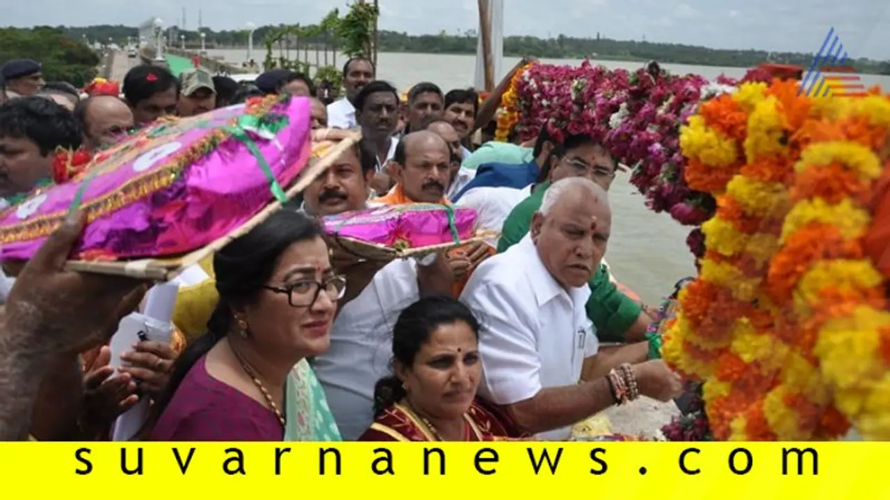 ಸಂಪ್ರದಾಯ ಮುರಿದ ಸಿಎಂ!