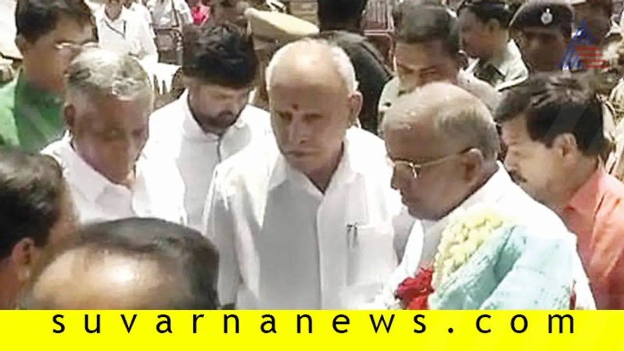 ಮತ್ತೆ ಬಿಎಸ್ವೈ ಮನೆಗೆ ಹೆಜ್ಜೆ ಹಾಕಿದ ಜೆಡಿಎಸ್ ಶಾಸಕ ಜಿಟಿಡಿ! ಮತ್ತೆ ಬಿಎಸ್ವೈ ಮನೆಗೆ ಹೆಜ್ಜೆ ಹಾಕಿದ ಜೆಡಿಎಸ್ ಶಾಸಕ ಜಿಟಿಡಿ!