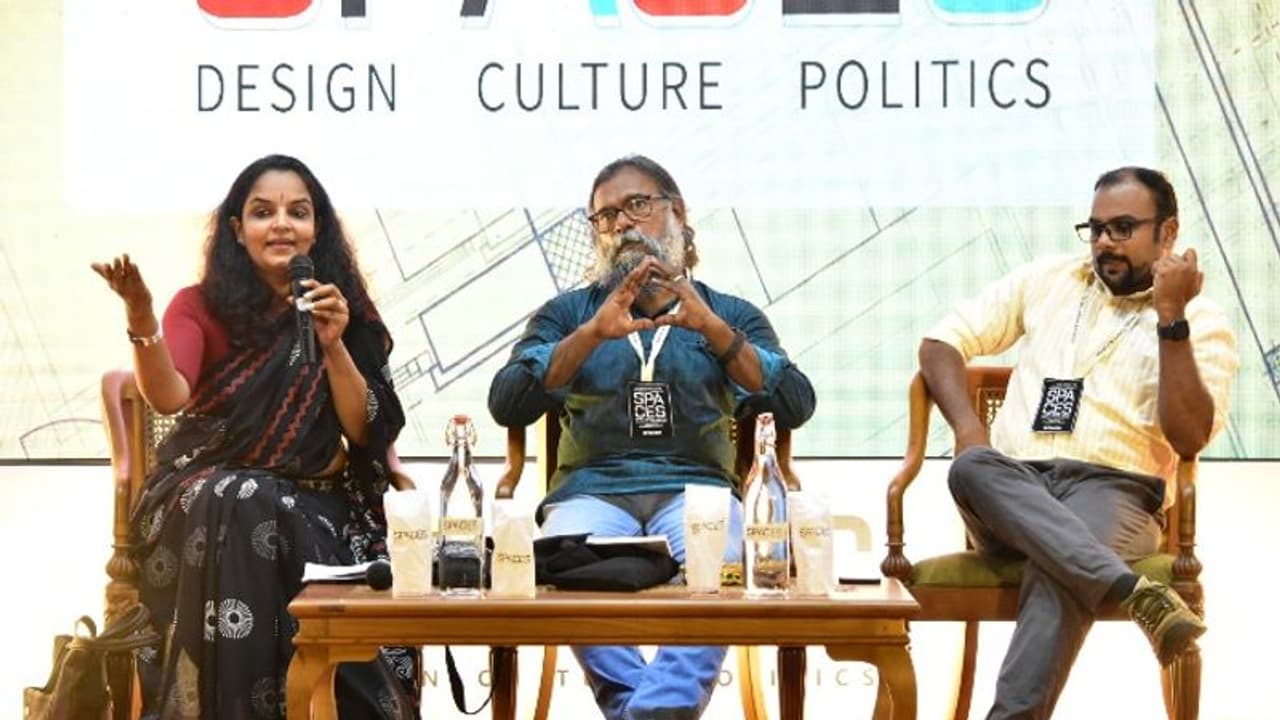 പൊതുഇടമെന്നത് രാഷ്ട്രീയഭാവന: കവിത ബാലകൃഷ്ണന് പൊതുഇടമെന്നത് രാഷ്ട്രീയഭാവന: കവിത ബാലകൃഷ്ണന്