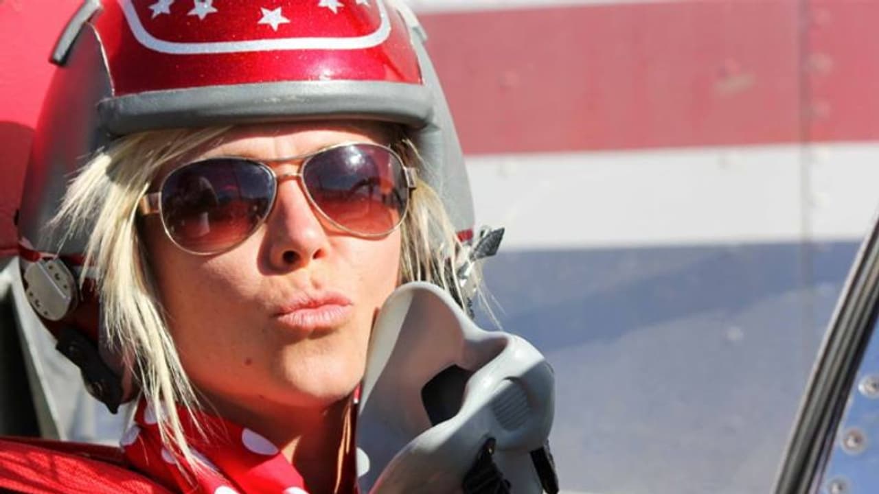 গড়তে চেয়েছিলেন গতির রেকর্ড, বাধ সাধল মৃত্যু, থেমে গেলেন বিশ্বের দ্রুততম মহিলা কার রেসার