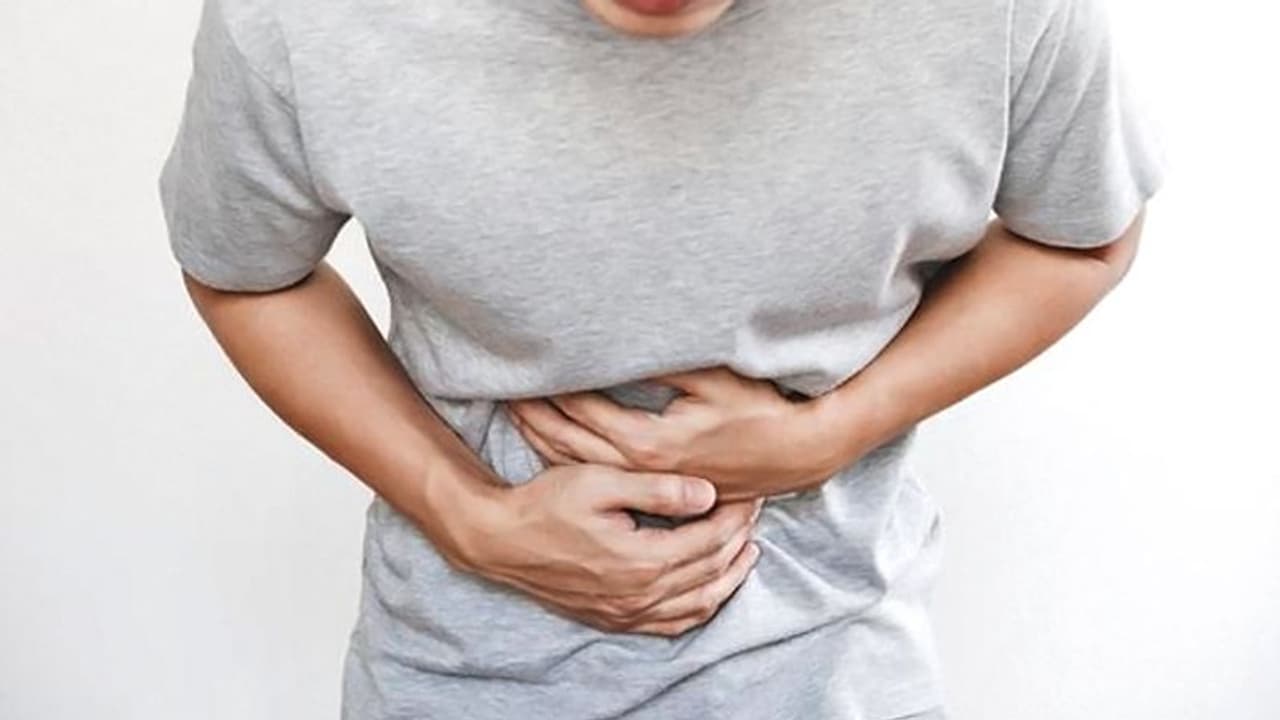 Covid Symptoms : കൊവിഡ് സംബന്ധമായി വയറുവേദന? ; അറിയേണ്ട കാര്യങ്ങള്‍...