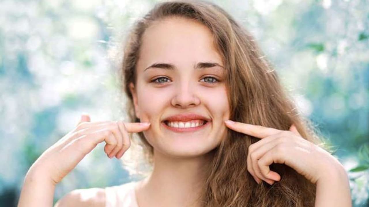 നുണക്കുഴി വേണമെന്ന് ആഗ്രഹമുണ്ടോ...? നുണക്കുഴി വേണമെന്ന് ആഗ്രഹമുണ്ടോ...?