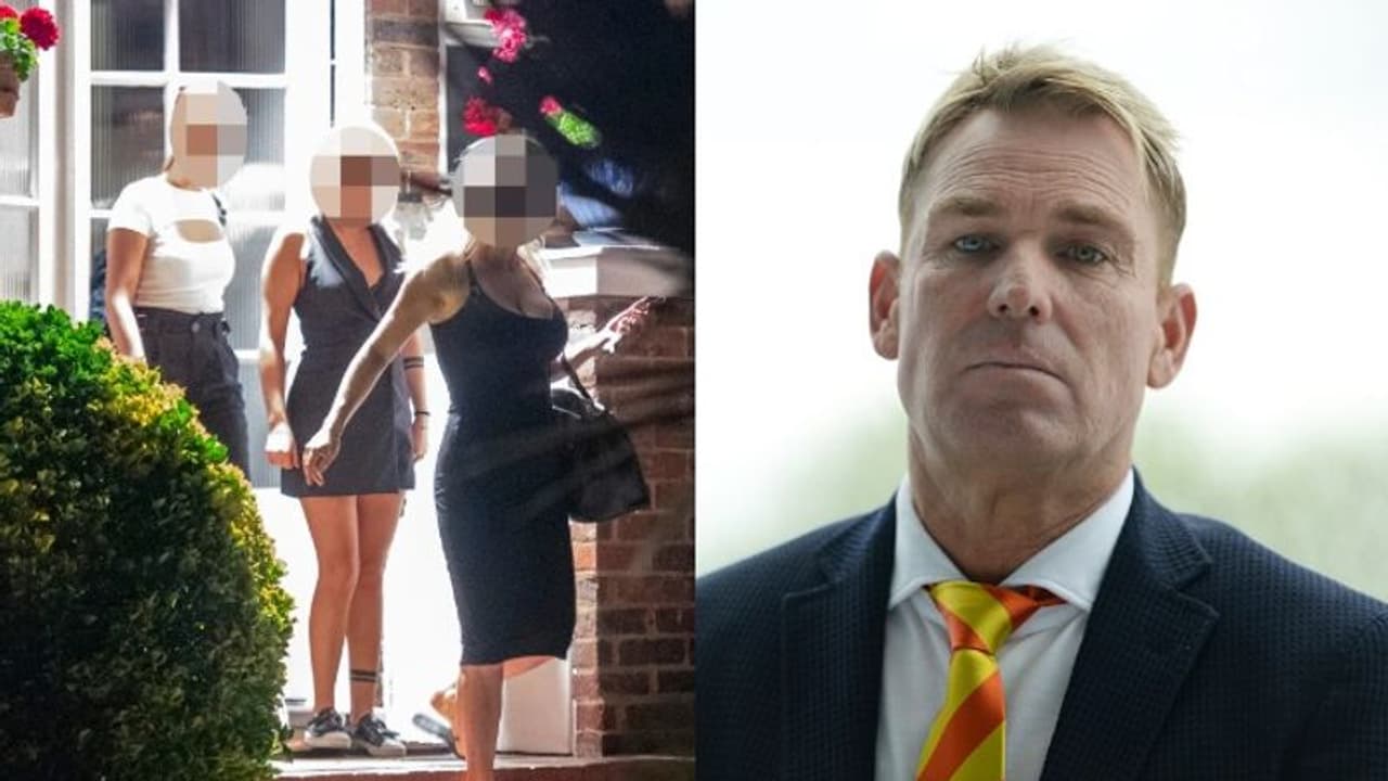 ജനാലകള് തുറന്നിട്ട് കാമുകിക്കും ലൈംഗികത്തൊഴിലാളികള്ക്കും ഒപ്പം സെക്സ് പാര്ട്ടി; ഷെയ്ന് വോണ് വിവാദത്തില് ജനാലകള് തുറന്നിട്ട് കാമുകിക്കും ലൈംഗികത്തൊഴിലാളികള്ക്കും ഒപ്പം സെക്സ് പാര്ട്ടി; ഷെയ്ന് വോണ് വിവാദത്തില്