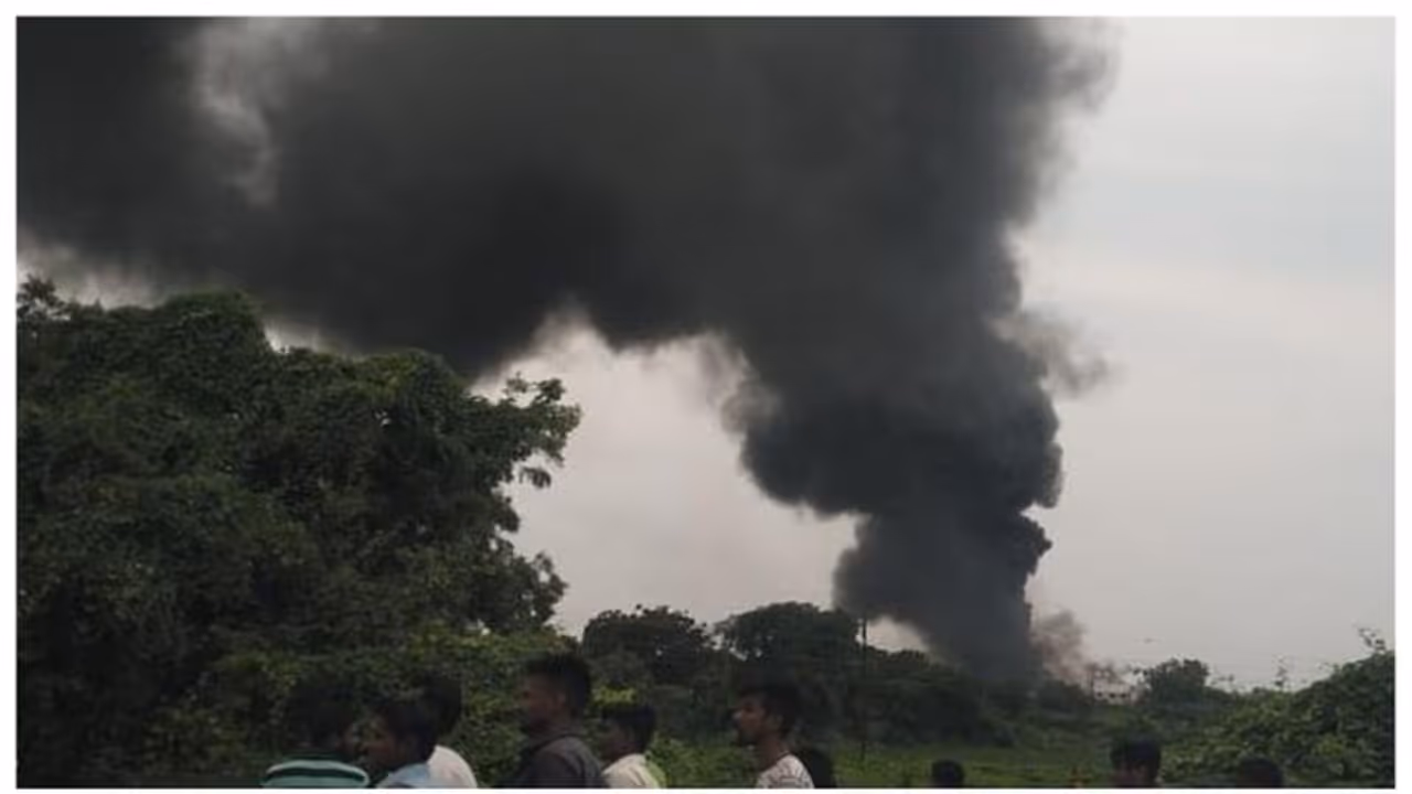 മഹാരാഷ്ട്രയിലെ കെമിക്കൽ ഫാക്ടറിയിൽ വൻ സ്ഫോടനം: മരണം ഇരുപതായി, നിരവധി പേർക്ക് പരിക്ക് മഹാരാഷ്ട്രയിലെ കെമിക്കൽ ഫാക്ടറിയിൽ വൻ സ്ഫോടനം: മരണം ഇരുപതായി, നിരവധി പേർക്ക് പരിക്ക്