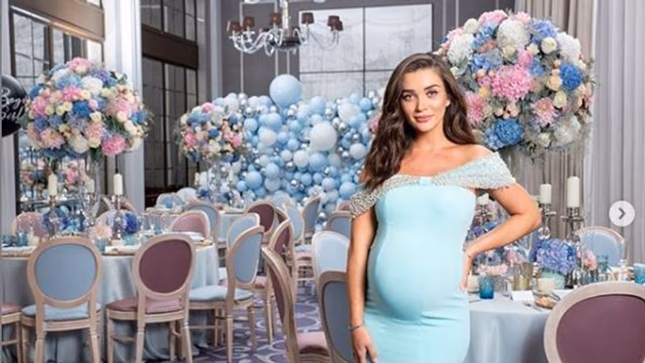 Kannada Cinema Beats: From screening stopped in Navarang to Pawan Wodeyar's costly set for Reymo Kannada Cinema Beats: From screening stopped in Navarang to Pawan Wodeyar's costly set for Reymo