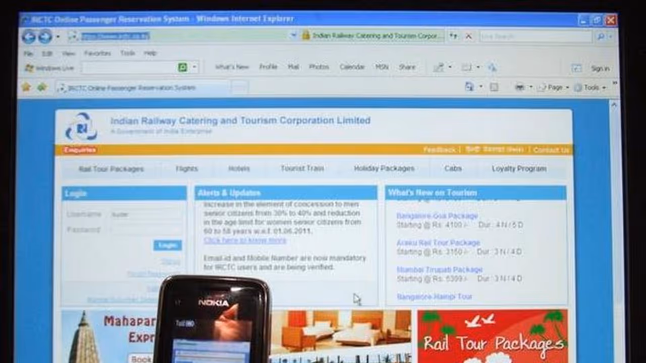 மீண்டும் ஜிஎஸ்டியுடன் சேர்த்து சேவைக் கட்டணம்.. ஆன்லைன் முன்பதிவுக்கு நாளை முதல் அமல்!! மீண்டும் ஜிஎஸ்டியுடன் சேர்த்து சேவைக் கட்டணம்.. ஆன்லைன் முன்பதிவுக்கு நாளை முதல் அமல்!!