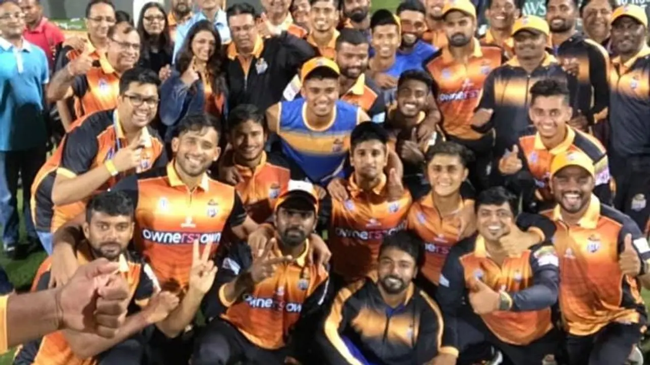 KPL ಫೈನಲ್: ಬಳ್ಳಾರಿ ಮಣಿಸಿ ಚಾಂಪಿಯನ್ ಆದ ಹುಬ್ಳಿ ಟೈಗರ್ಸ್! KPL ಫೈನಲ್: ಬಳ್ಳಾರಿ ಮಣಿಸಿ ಚಾಂಪಿಯನ್ ಆದ ಹುಬ್ಳಿ ಟೈಗರ್ಸ್!