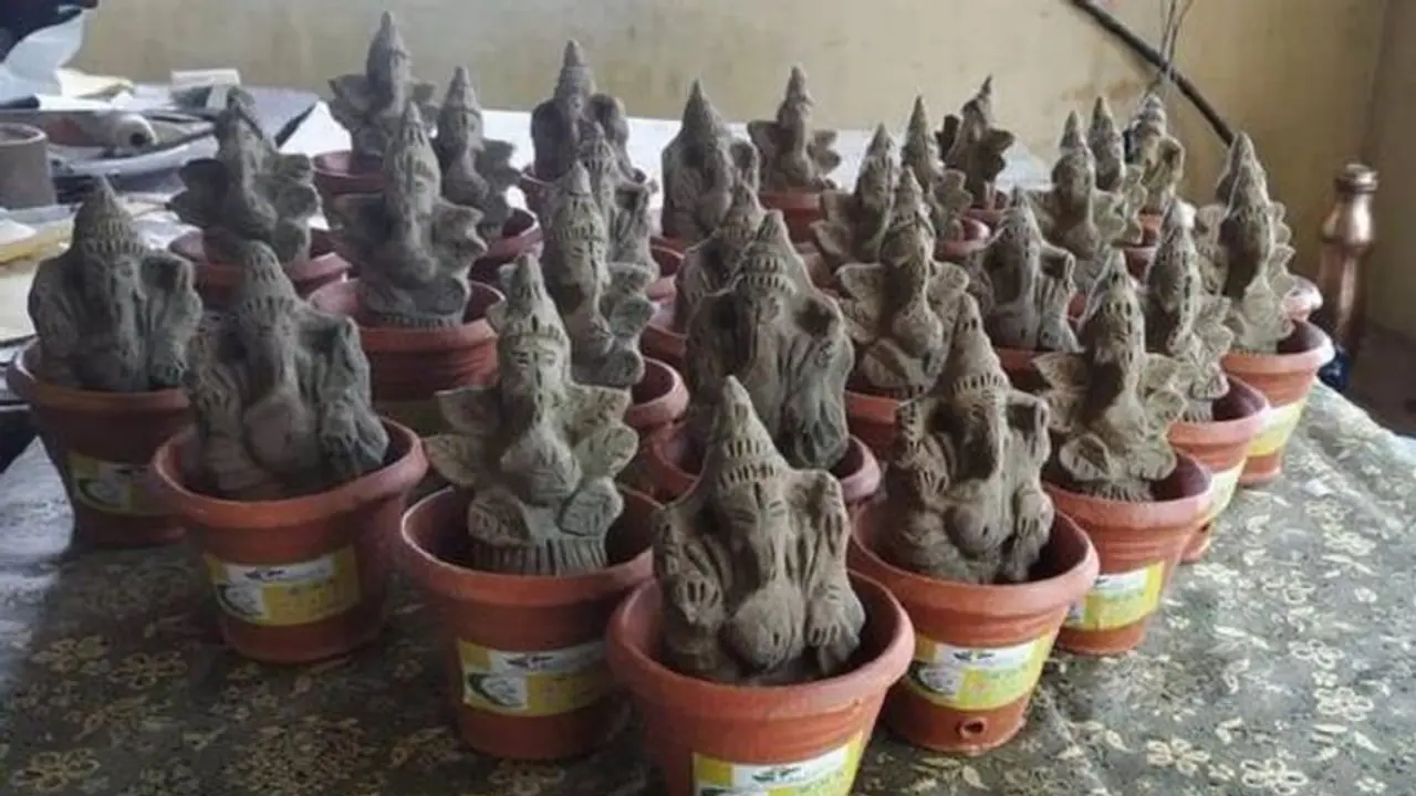 Eco Friendly Ganesha; ಏಕಕಾಲದಲ್ಲಿ 3308 ಗಣೇಶ ತಯಾರಿಸಿ ಗಿನ್ನೆಸ್ ರೆಕಾರ್ಡ್ Eco Friendly Ganesha; ಏಕಕಾಲದಲ್ಲಿ 3308 ಗಣೇಶ ತಯಾರಿಸಿ ಗಿನ್ನೆಸ್ ರೆಕಾರ್ಡ್