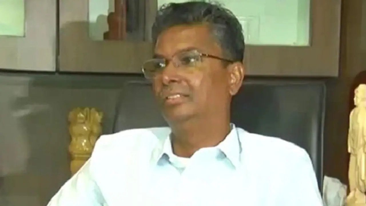 'ಸರ್ಕಾರ ಒಂದೇ ತಿಂಗಳು ಎಂದು BJPಯವರೇ ಹೇಳ್ತಿದ್ದಾರೆ'