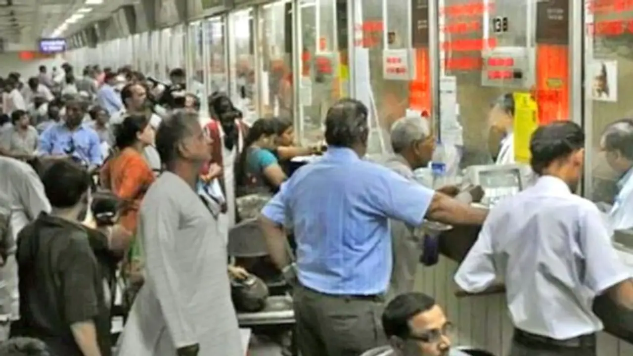 ತತ್ಕಾಲ್ ಟಿಕೆಟ್ ಬ್ಲಾಕ್ ದಂಧೆಗೆ ಬ್ರೇಕ್! ತತ್ಕಾಲ್ ಟಿಕೆಟ್ ಬ್ಲಾಕ್ ದಂಧೆಗೆ ಬ್ರೇಕ್!