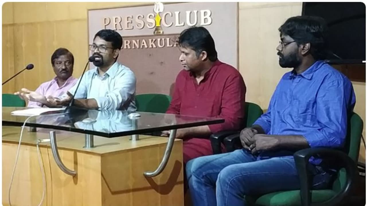 ഹിന്ദുസ്ഥാനി സംഗീതം ജനപ്രിയമാക്കാന് ലക്ഷ്യമിട്ട് അല്ഫോന്സ് ജോസഫ് ഹിന്ദുസ്ഥാനി സംഗീതം ജനപ്രിയമാക്കാന് ലക്ഷ്യമിട്ട് അല്ഫോന്സ് ജോസഫ്