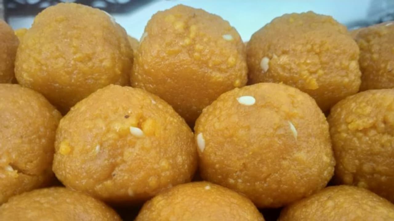 ಕೊರೋನಾ ಭೀತಿ ನಡುವೆಯೇ 72 ಸಾವಿರು ಲಡ್ಡು ವಿತರಣೆ