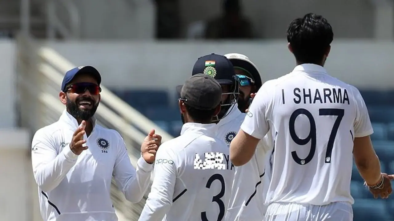 ವಿಜಯ್ ಹಜಾರೆ ಟ್ರೋಫಿಗೆ ದೆಹಲಿ ಸಂಭಾವ್ಯ ತಂಡ ಪ್ರಕಟ; ಕೊಹ್ಲಿಗೆ ಸ್ಥಾನ! ವಿಜಯ್ ಹಜಾರೆ ಟ್ರೋಫಿಗೆ ದೆಹಲಿ ಸಂಭಾವ್ಯ ತಂಡ ಪ್ರಕಟ; ಕೊಹ್ಲಿಗೆ ಸ್ಥಾನ!