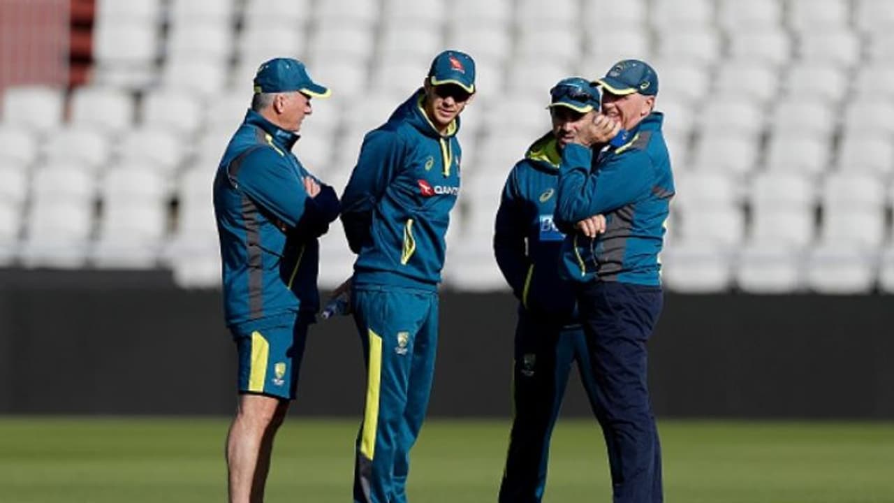 ആഷസ് പിടിക്കാന് ഓസീസ്; ഇതിഹാസത്തെ തിരികെ വിളിച്ചു ആഷസ് പിടിക്കാന് ഓസീസ്; ഇതിഹാസത്തെ തിരികെ വിളിച്ചു