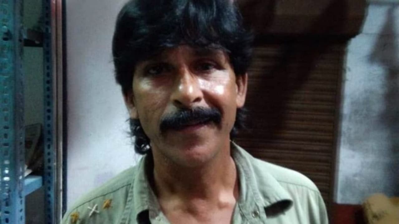 'എന്റെ കടയില് മാത്രം തിരക്ക്, മറ്റുള്ളവര് വെറുതെയിരിക്കുന്നു, മനഃസമാധാനം കിട്ടുന്നില്ല'; നൗഷാദ് 'എന്റെ കടയില് മാത്രം തിരക്ക്, മറ്റുള്ളവര് വെറുതെയിരിക്കുന്നു, മനഃസമാധാനം കിട്ടുന്നില്ല'; നൗഷാദ്