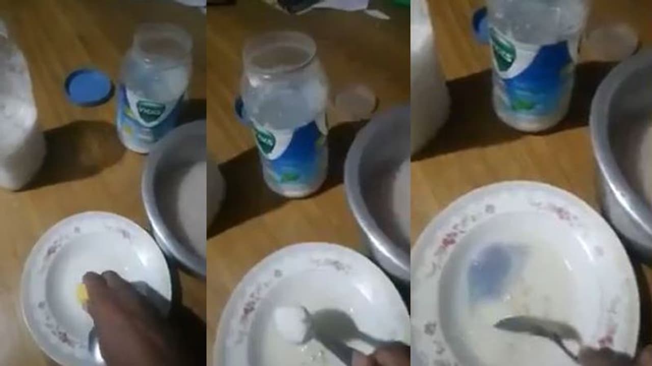 പൊടിയുപ്പിൽ കഞ്ഞിവെള്ളവും നാരങ്ങാനീരും ചേർത്താൽ അത് നീലനിറമാകുന്നത് എന്തുകൊണ്ട് ? ഉപ്പിൽ വിഷമുണ്ടോ; ഡോക്ടർ പറയുന്നത് പൊടിയുപ്പിൽ കഞ്ഞിവെള്ളവും നാരങ്ങാനീരും ചേർത്താൽ അത് നീലനിറമാകുന്നത് എന്തുകൊണ്ട് ? ഉപ്പിൽ വിഷമുണ്ടോ; ഡോക്ടർ പറയുന്നത്