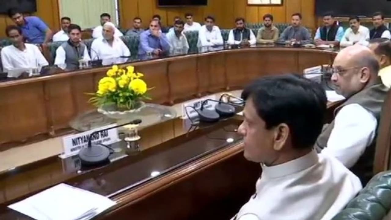 জম্মু কাশ্মীরের কথা শুনলেন অমিত, ৩৭০ ধারা বাতিলের পর এই প্রথম, কী আশ্বাস দিলেন জম্মু কাশ্মীরের কথা শুনলেন অমিত, ৩৭০ ধারা বাতিলের পর এই প্রথম, কী আশ্বাস দিলেন