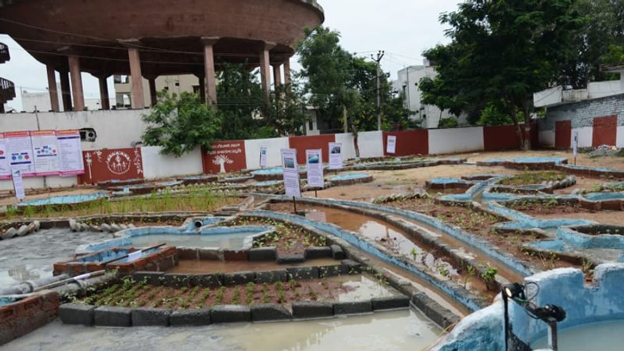 వినాయక మంటపంలో కాళేశ్వరం ప్రాజెక్ట్ వినాయక మంటపంలో కాళేశ్వరం ప్రాజెక్ట్