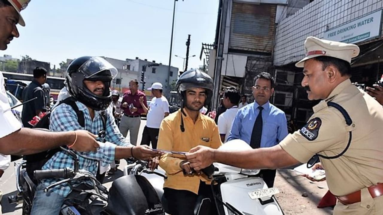 ದಂಡಕ್ಕೆ ಬೆಚ್ಚಿದ ಜನ, ಸಂಚಾರದಲ್ಲಿ ಶಿಸ್ತು!