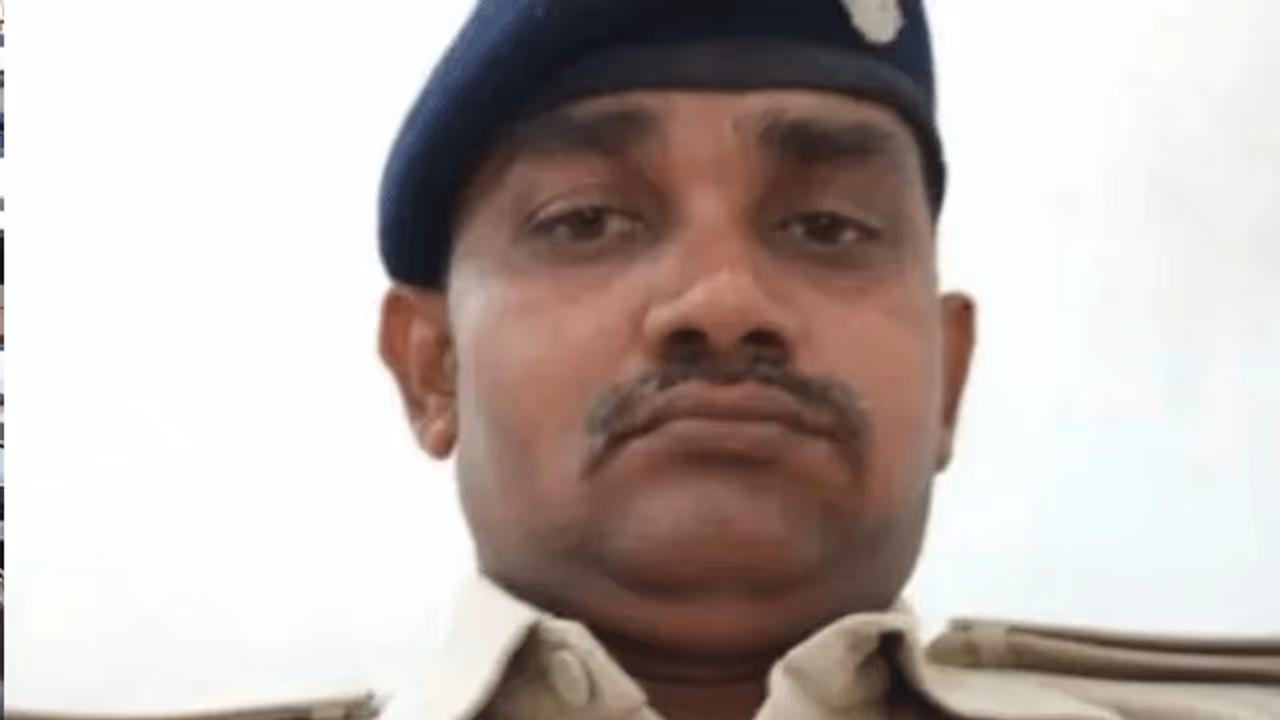 जल्लाद है ये पुलिसवाला, सिर्फ एक वजह से अपने तीन बच्चों को उतार दिया मौत के घाट