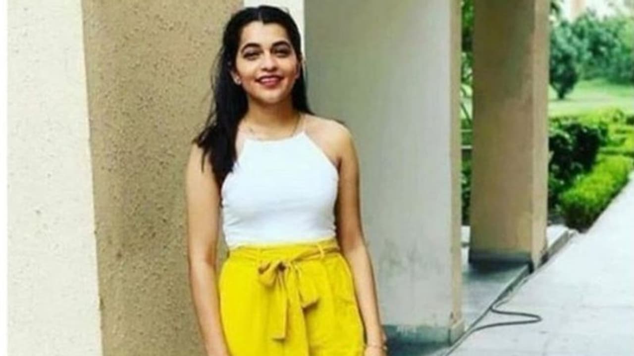 পার্কিং বিবাদ থেকে বেধাড়ক মার, নেপথ্যে তরুণীর ভুয়ো অভিযোগ, প্রশ্নের মুখে নারীবাদ