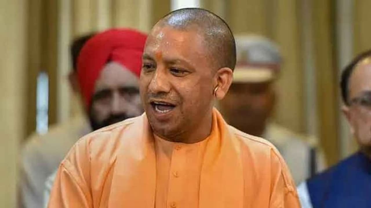 যোগী রাজ্যে চালু হতে চলেছে প্রথম মহিলা চালিত রোপওয়ে, খরচ প্রায় ১৫ কোটি যোগী রাজ্যে চালু হতে চলেছে প্রথম মহিলা চালিত রোপওয়ে, খরচ প্রায় ১৫ কোটি