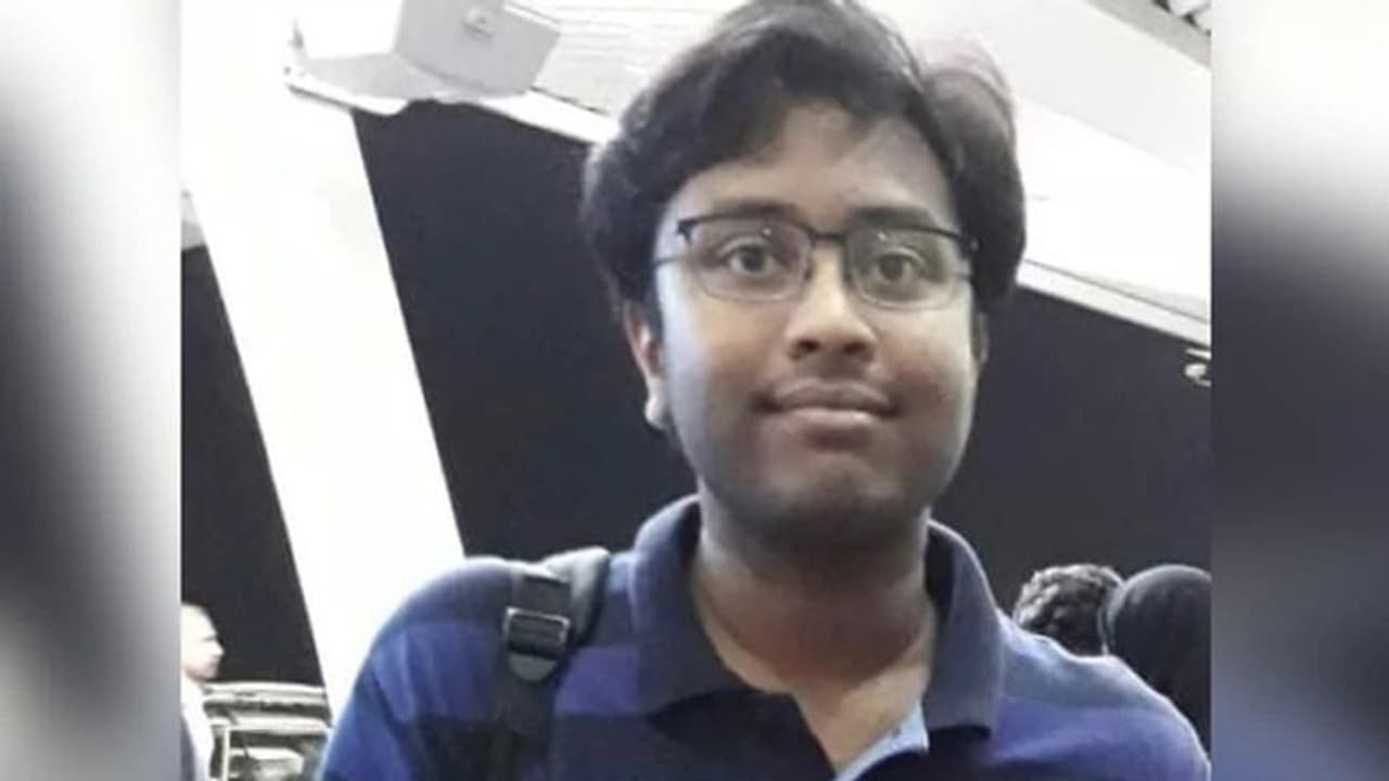 శవమై తేలిన తెలంగాణ బిజెపి నేత కుమారుడు