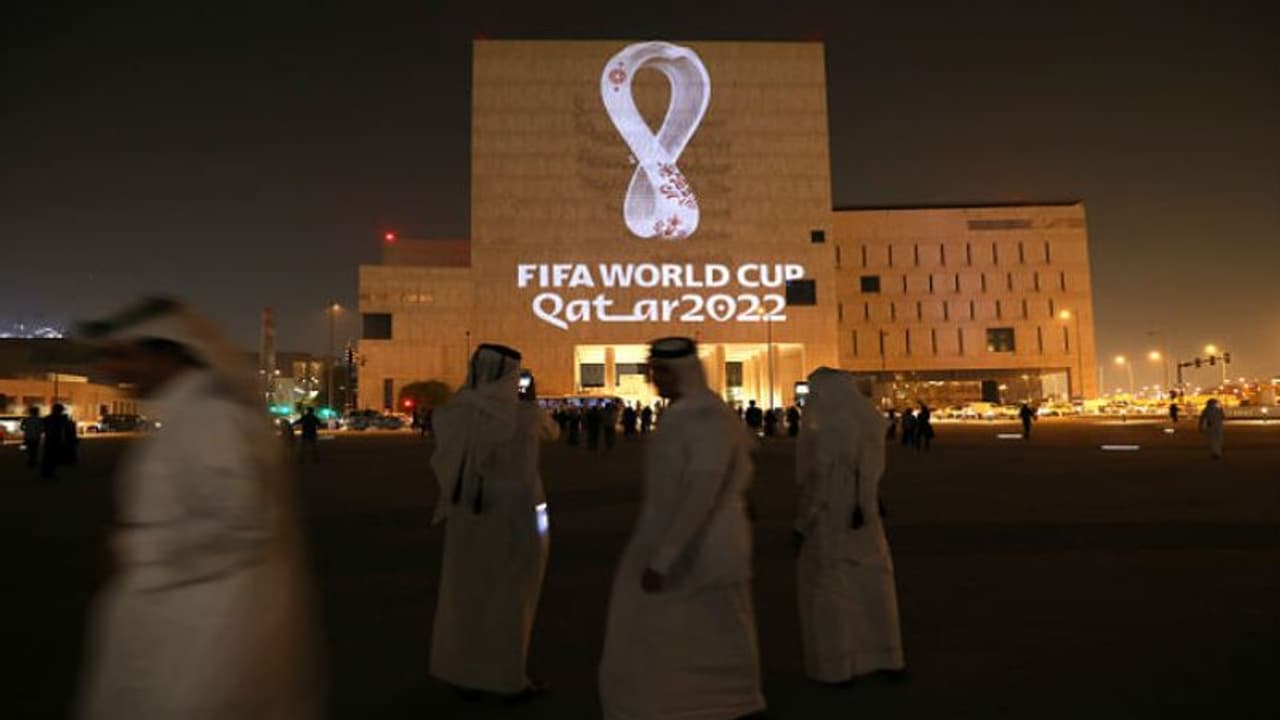 ಕತಾರ್ ಫಿಫಾ ವಿಶ್ವಕಪ್ 2022ರ ಲಾಂಛನ ಅನಾವರಣ! ಕತಾರ್ ಫಿಫಾ ವಿಶ್ವಕಪ್ 2022ರ ಲಾಂಛನ ಅನಾವರಣ!