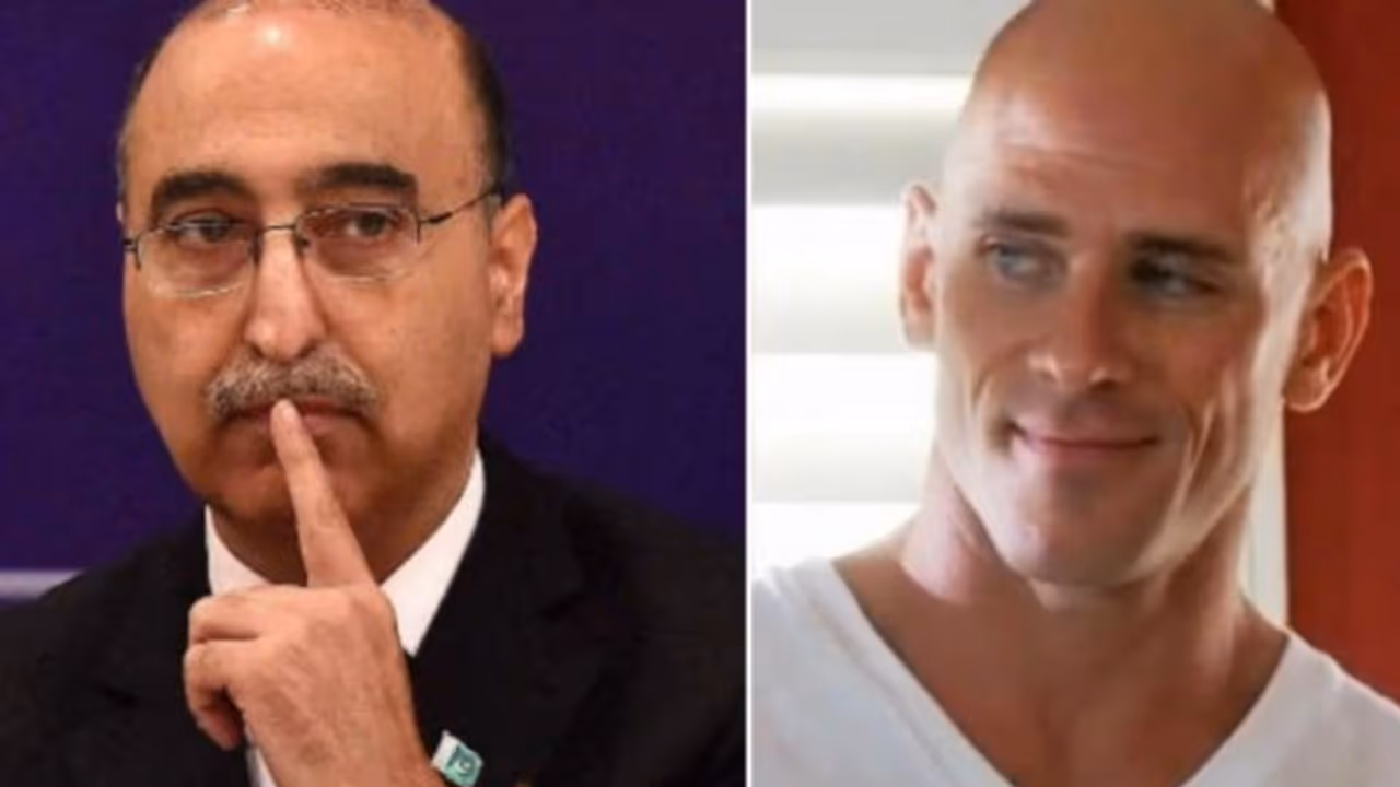 इस पोर्न स्टार ने उड़ाया पाकिस्तानी नेता अब्दुल बासित का मजाक इस पोर्न स्टार ने उड़ाया पाकिस्तानी नेता अब्दुल बासित का मजाक