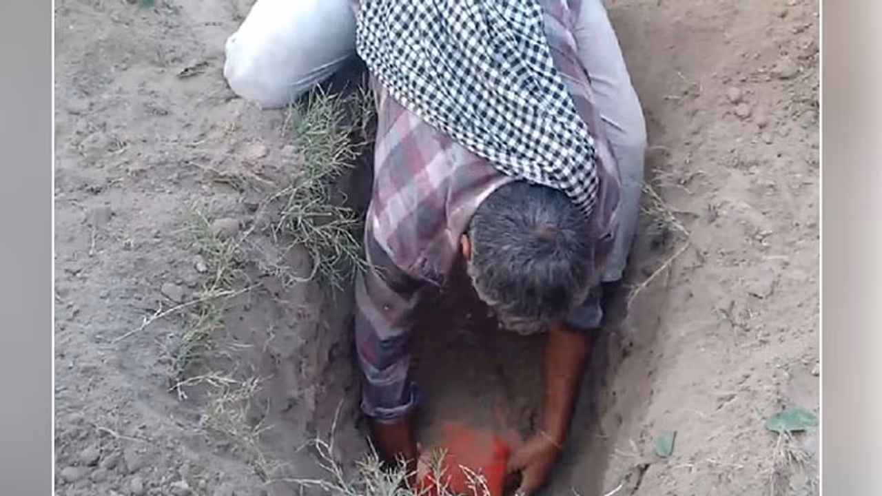 दादी को पसंद नहीं थीं घर में खेलती कूदतीं बेटियां, उसे तो बहू से बेटा चाहिए था