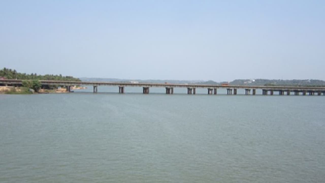 ಸಿದ್ಧಾರ್ಥ್‌ ಹೆಗ್ಡೆ ಆತ್ಮಹತ್ಯೆ ಮಾಡಿಕೊಂಡ ನೇತ್ರಾವತಿ ಸೇತುವೆಗೆ ರಕ್ಷಣಾ ಗೋಡೆ..?