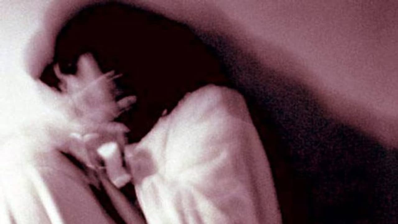 യുവതിയുടെ പരാതി വ്യാജം; വടക്കാഞ്ചേരി പീഡനക്കേസിൽ അന്വേഷണം അവസാനിപ്പിച്ചു യുവതിയുടെ പരാതി വ്യാജം; വടക്കാഞ്ചേരി പീഡനക്കേസിൽ അന്വേഷണം അവസാനിപ്പിച്ചു