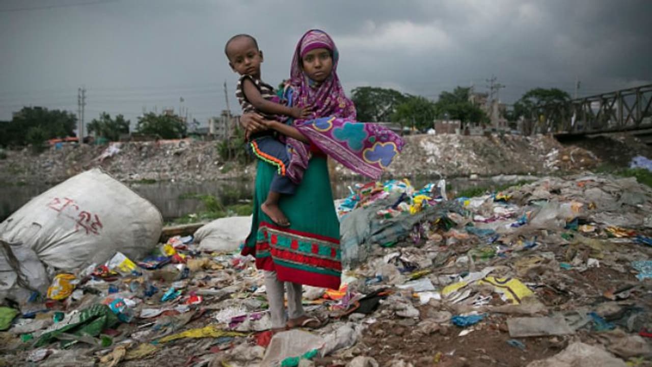 বসবাসের অযোগ্য বাংলাদেশের রাজধানী, আন্তর্জাতিক রিপোর্টে উঠে এল এমনই তথ্য বসবাসের অযোগ্য বাংলাদেশের রাজধানী, আন্তর্জাতিক রিপোর্টে উঠে এল এমনই তথ্য