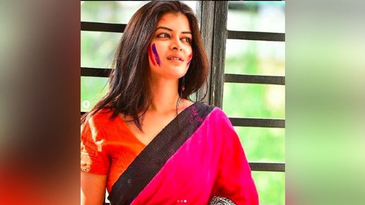 আবারও বিবাহ বিচ্ছেদের খবর টলি পাড়ায়, ধারাবাহিকের জনপ্রিয় অভিনেত্রী ডিভোর্সের পথে আবারও বিবাহ বিচ্ছেদের খবর টলি পাড়ায়, ধারাবাহিকের জনপ্রিয় অভিনেত্রী ডিভোর্সের পথে