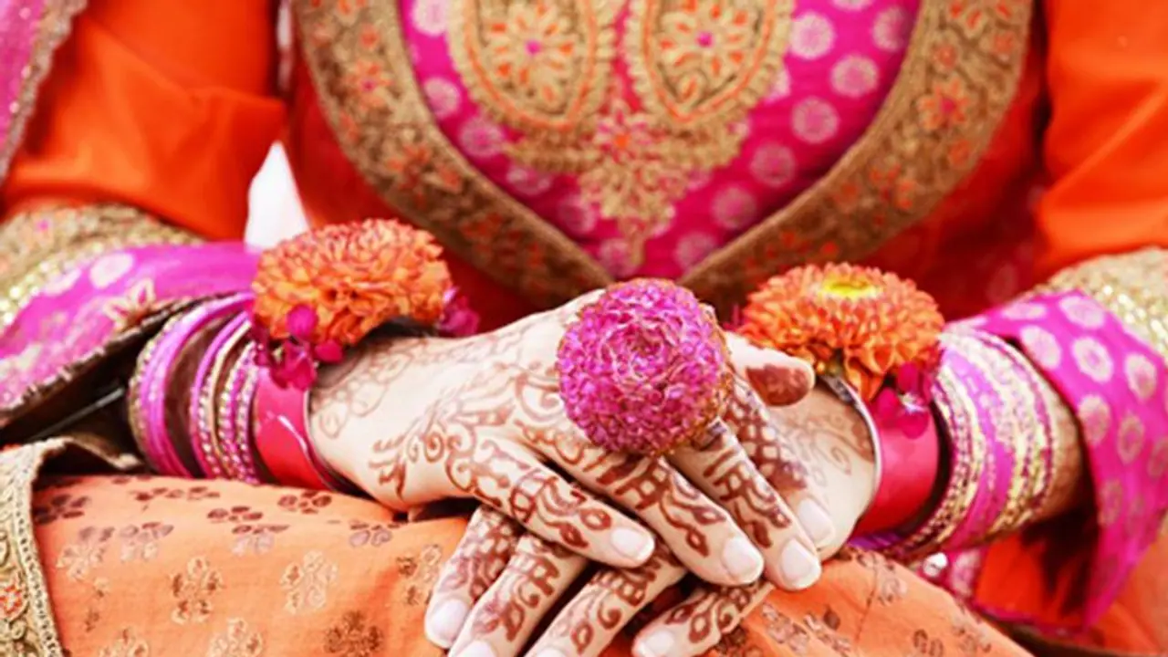 ಎಂಗೇಜ್ಮೆಂಟ್ ಆಗಿ ಮದ್ವೆ ಮಂಟಪಕ್ಕೆ ಬಾರದ ವರನ ವಿರುದ್ಧ ಕೇಸು..! ಎಂಗೇಜ್ಮೆಂಟ್ ಆಗಿ ಮದ್ವೆ ಮಂಟಪಕ್ಕೆ ಬಾರದ ವರನ ವಿರುದ್ಧ ಕೇಸು..!