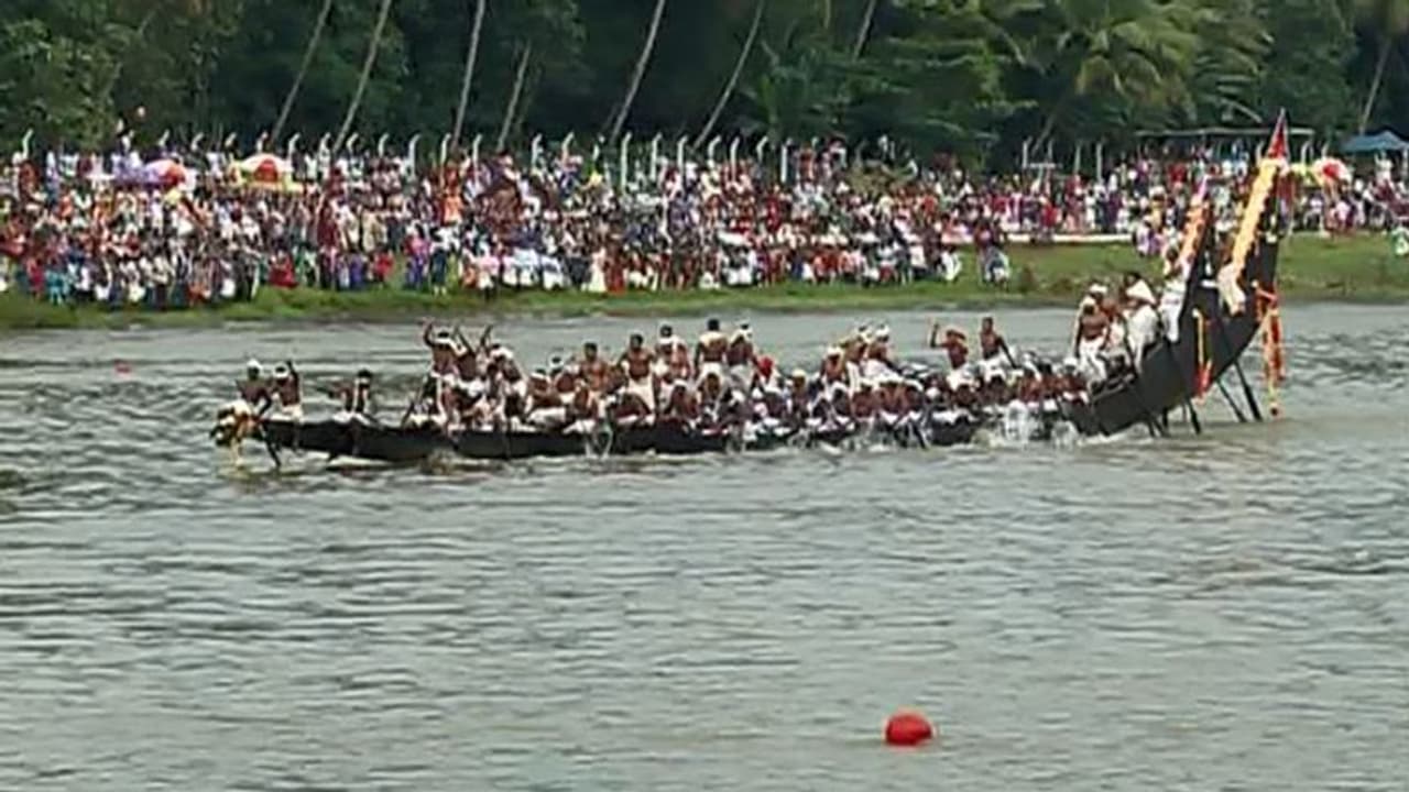 സർക്കാർ ഓഫീസുകൾക്കും വിദ്യാഭ്യാസ സ്ഥാപനങ്ങൾക്കും നാളെ അവധി പ്രഖ്യാപിച്ച് പത്തനംതിട്ട കളക്ടർ