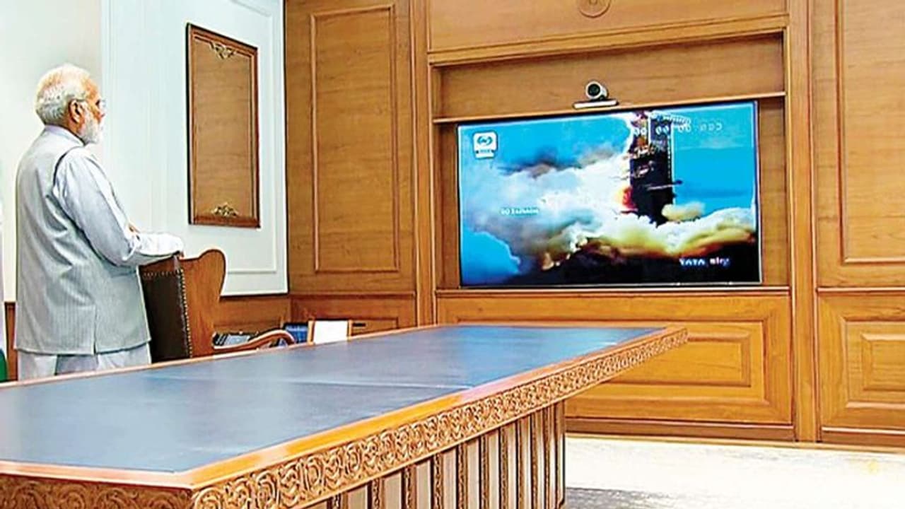 ನಾ ಬರ್ತಿದಿನಿ, ನೀವೂ ಬನ್ನಿ: ಪ್ರಧಾನಿ ಮೋದಿ ಟ್ವಿಟ್!