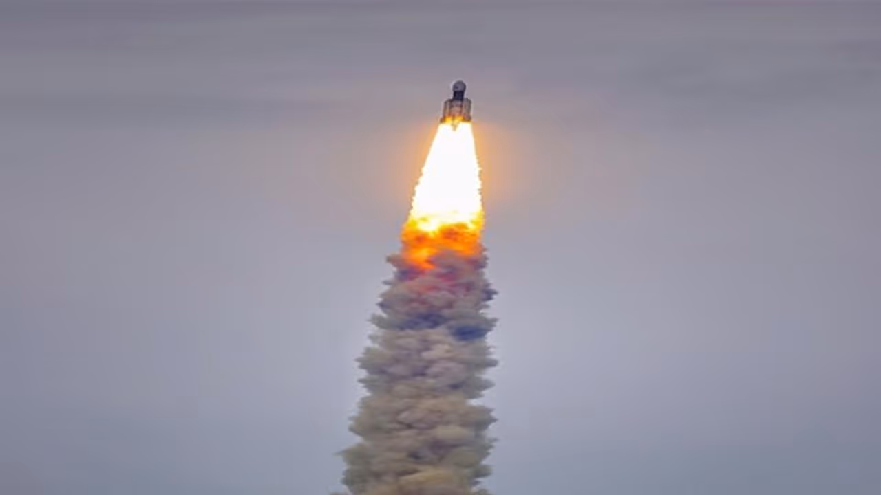 चन्द्रयान 2 की लैंडिग से पहले बढ़ा इन कंपनियों का शेयर, यह रही खास वजह चन्द्रयान 2 की लैंडिग से पहले बढ़ा इन कंपनियों का शेयर, यह रही खास वजह