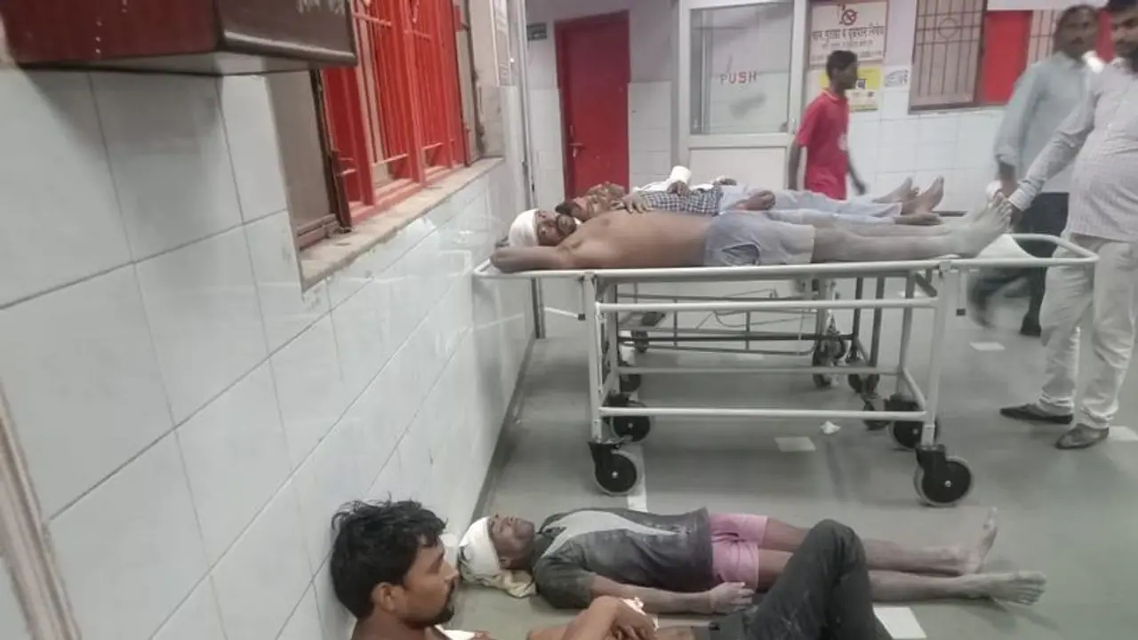 मात्र एक बोरी सीमेंट के लिए बह गया दर्जन भर लोगों का खून