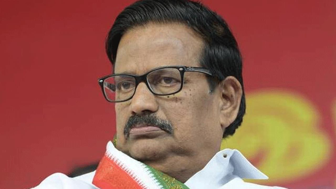 சில வாரங்களில் கொரோனா வார்டுகள் நிரம்பி வழியலாம்..! எச்சரிக்கும் காங்கிரஸ் தலைவர்..! சில வாரங்களில் கொரோனா வார்டுகள் நிரம்பி வழியலாம்..! எச்சரிக்கும் காங்கிரஸ் தலைவர்..!