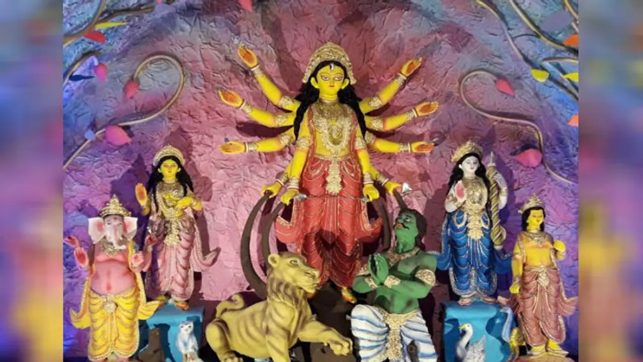 বাংলা শেখার শুরু 'বর্ণপরিচয়' দিয়েই, সেটাই এবার থিম হরিঘোষ স্ট্রিটের বাংলা শেখার শুরু 'বর্ণপরিচয়' দিয়েই, সেটাই এবার থিম হরিঘোষ স্ট্রিটের