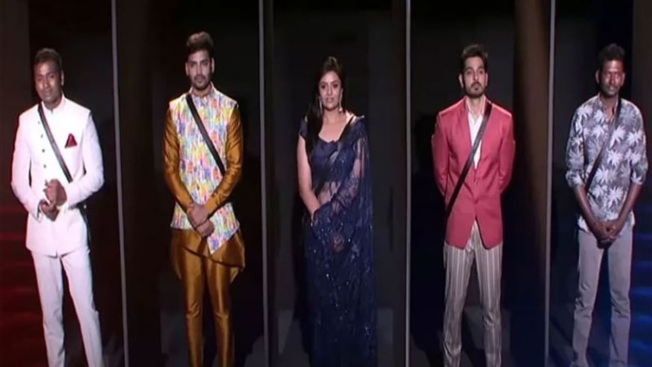 బిగ్ బాస్ 3: ఈరోజు ఎవరు ఎలిమినేట్ కాబోతున్నారో తెలుసా..? బిగ్ బాస్ 3: ఈరోజు ఎవరు ఎలిమినేట్ కాబోతున్నారో తెలుసా..?