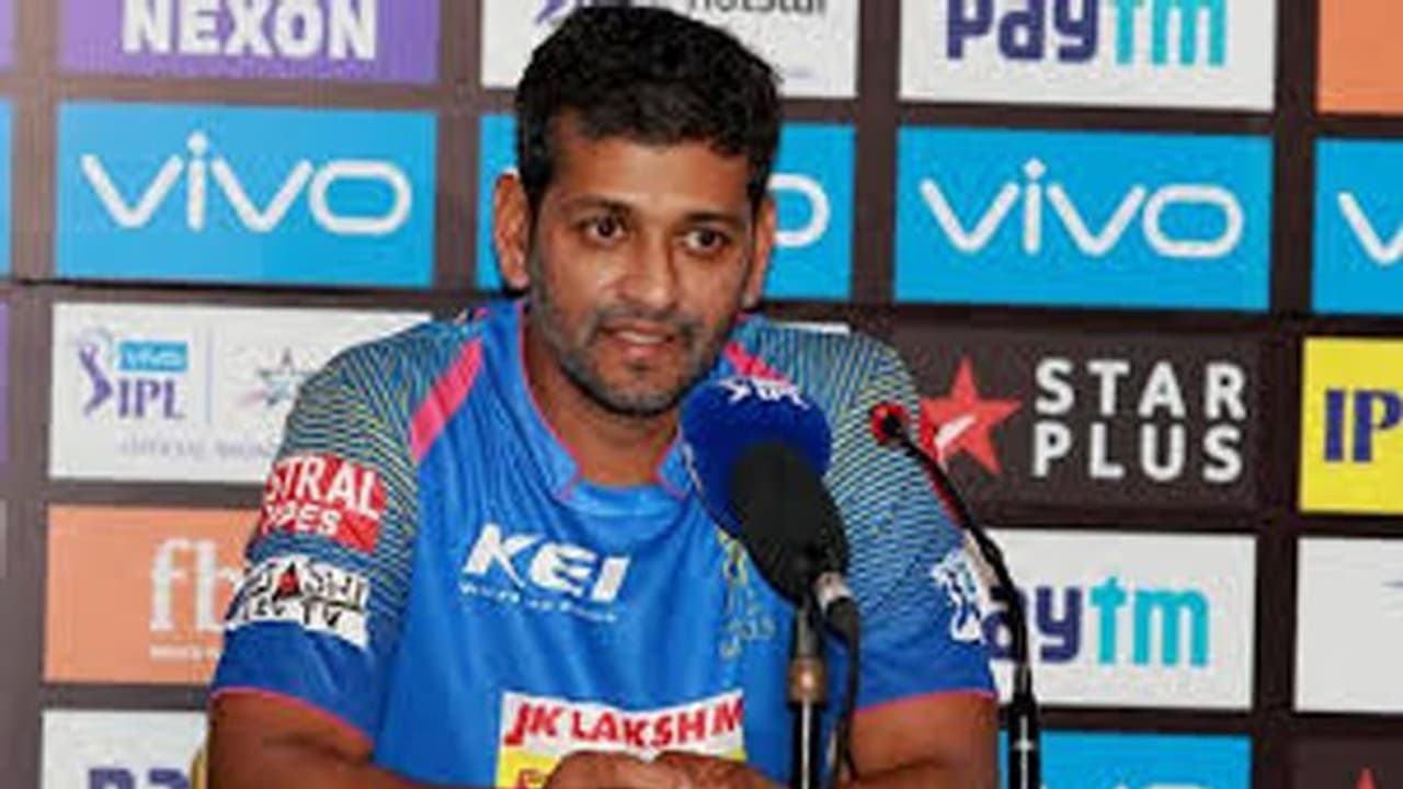 టీమిండియాను ఎదుర్కొనేందుకు ప్రత్యేక వ్యూహాలు... సౌతాఫ్రికా కోచ్ గా ఇండియన్ టీమిండియాను ఎదుర్కొనేందుకు ప్రత్యేక వ్యూహాలు... సౌతాఫ్రికా కోచ్ గా ఇండియన్