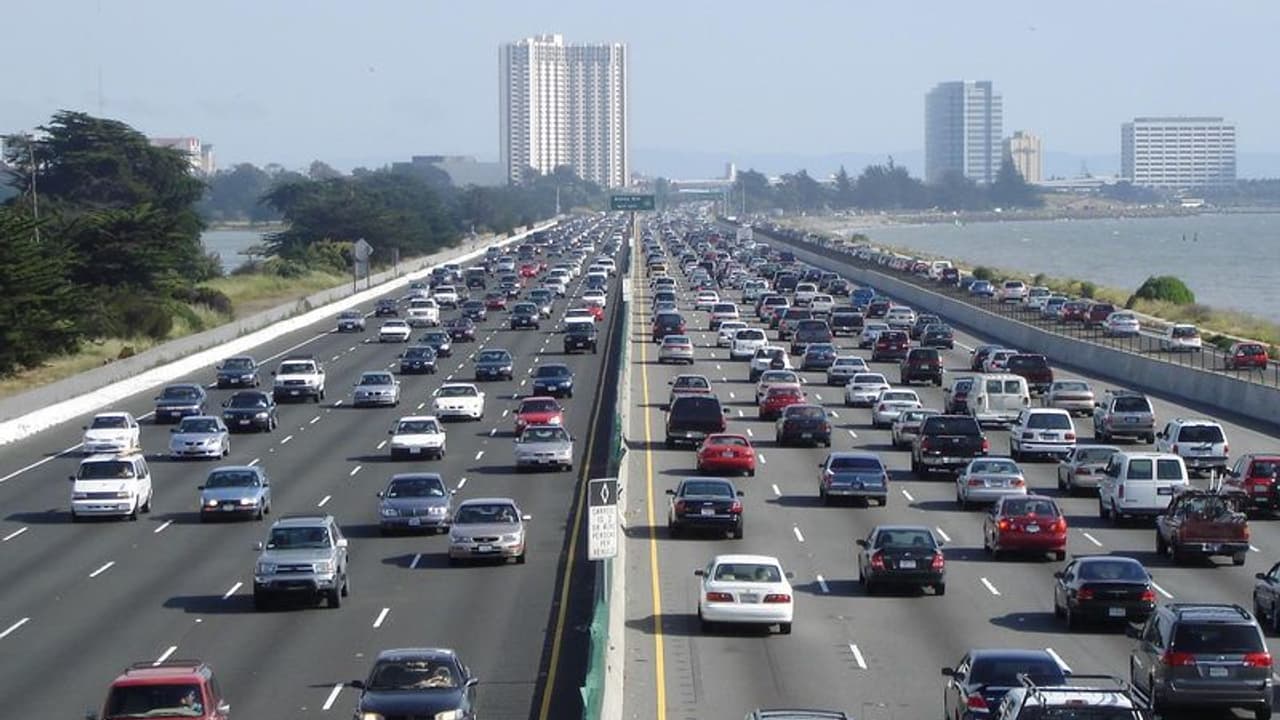 morth: fuel: வருகிறது கார், வேன், லாரிகளுக்கான புதிய தரவரிசை: 2023 ஏப்ரலில் அறிமுகம்: விவரம் என்ன? morth: fuel: வருகிறது கார், வேன், லாரிகளுக்கான புதிய தரவரிசை: 2023 ஏப்ரலில் அறிமுகம்: விவரம் என்ன?