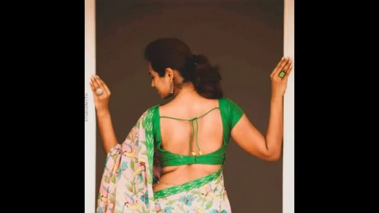 என்னாச்சு இடுப்பழகிக்கு... இளைத்து எலும்பும் தோலுமாக போன ரம்யா பாண்டியன்... இணையத்தில் வைரலாகும் புகைப்படங்கள்...!