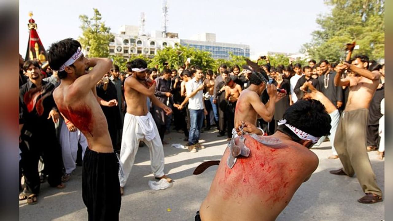 मुहर्रम में वर्जित हैं ये 5 काम मुहर्रम में वर्जित हैं ये 5 काम