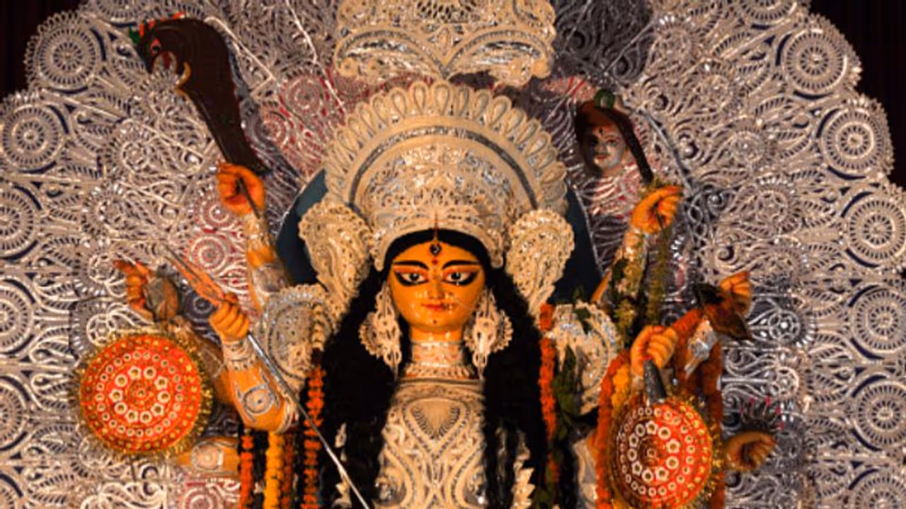 Durga Puja 2021: Bengalis in Bengaluru get ready to see how 'Bengal meets Karnataka'